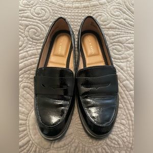 Black faux patten leather loafers. Women’s 6.5